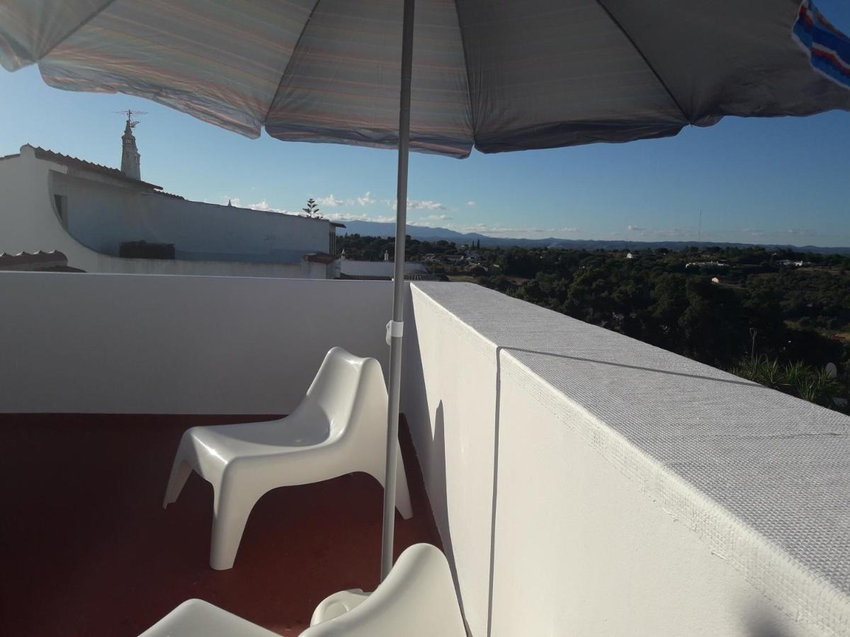 Familia Brito Hotel Porches  Kültér fotó