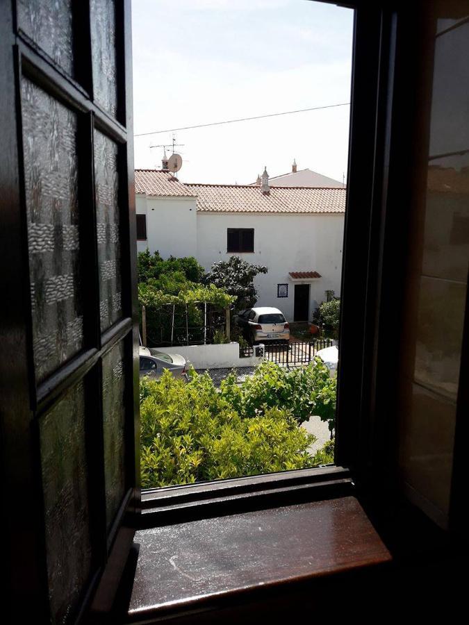 Familia Brito Hotel Porches  Kültér fotó