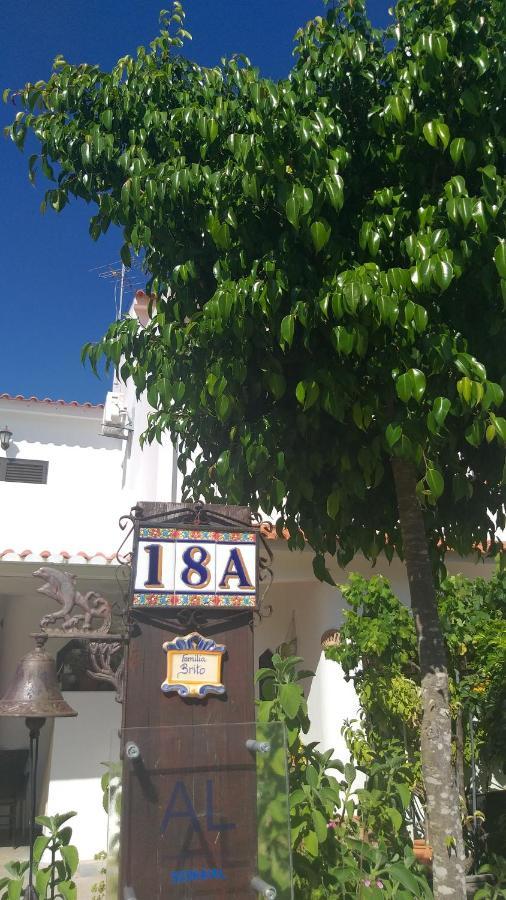 Familia Brito Hotel Porches  Kültér fotó