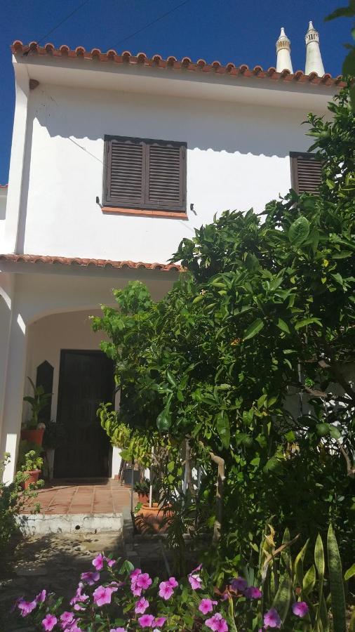Familia Brito Hotel Porches  Kültér fotó