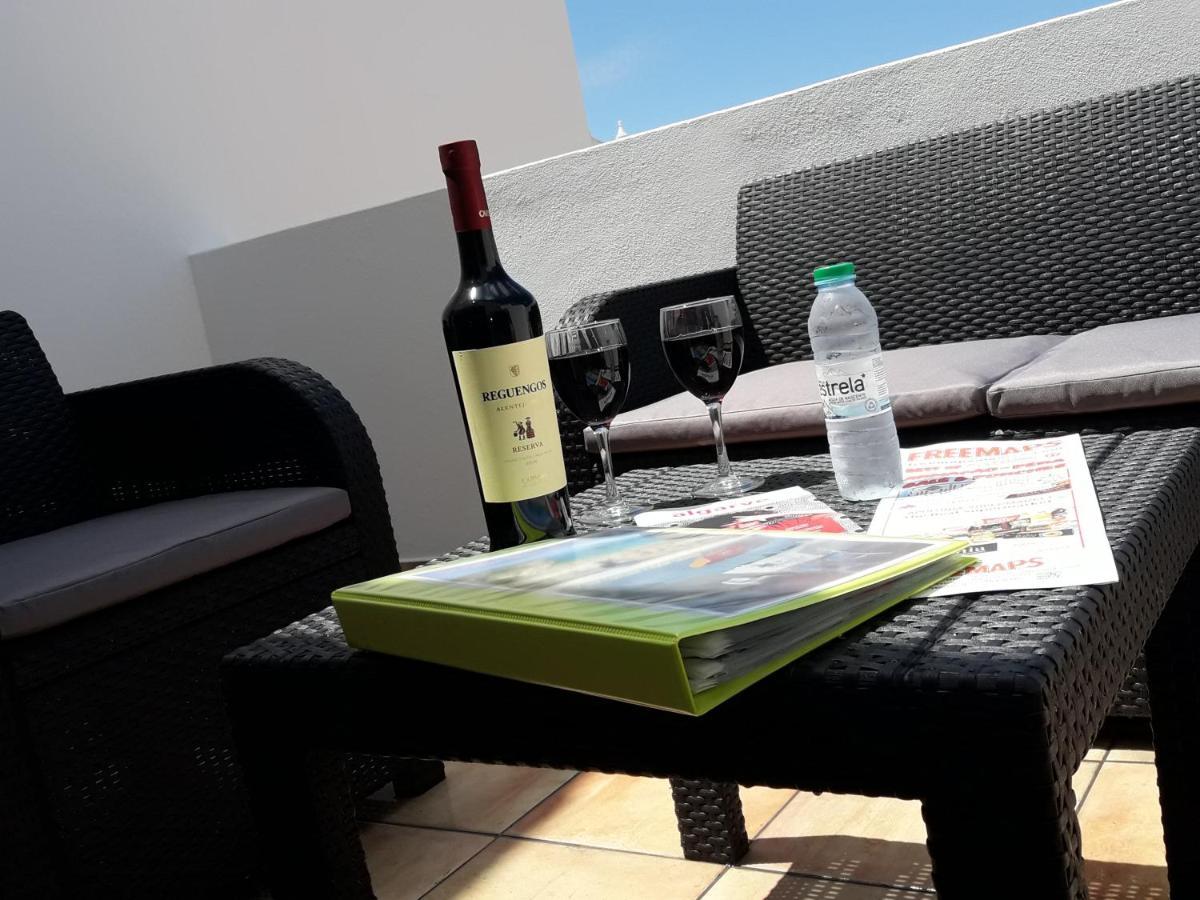 Familia Brito Hotel Porches  Kültér fotó