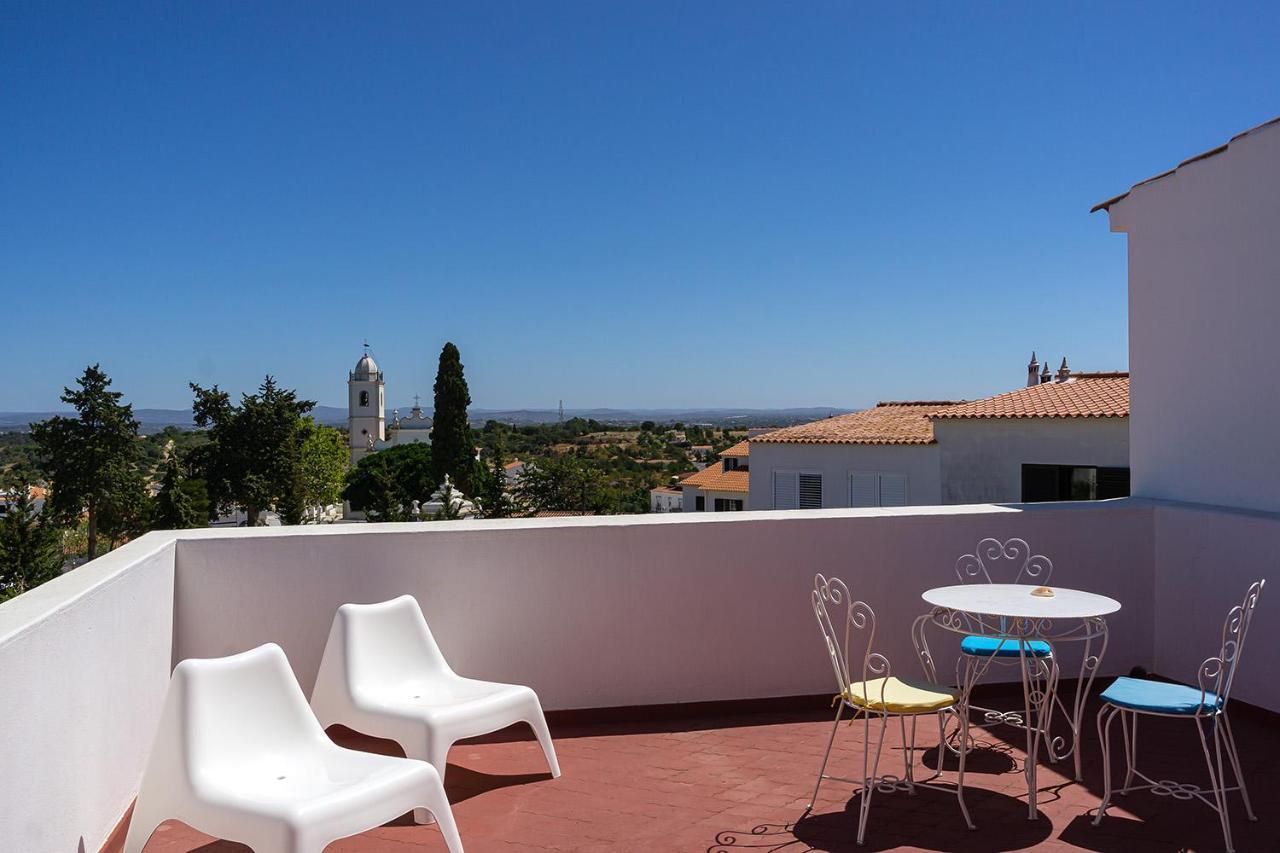 Familia Brito Hotel Porches  Kültér fotó